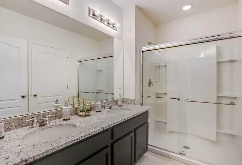 6bed 4ba Villa Game Room Pool Spa