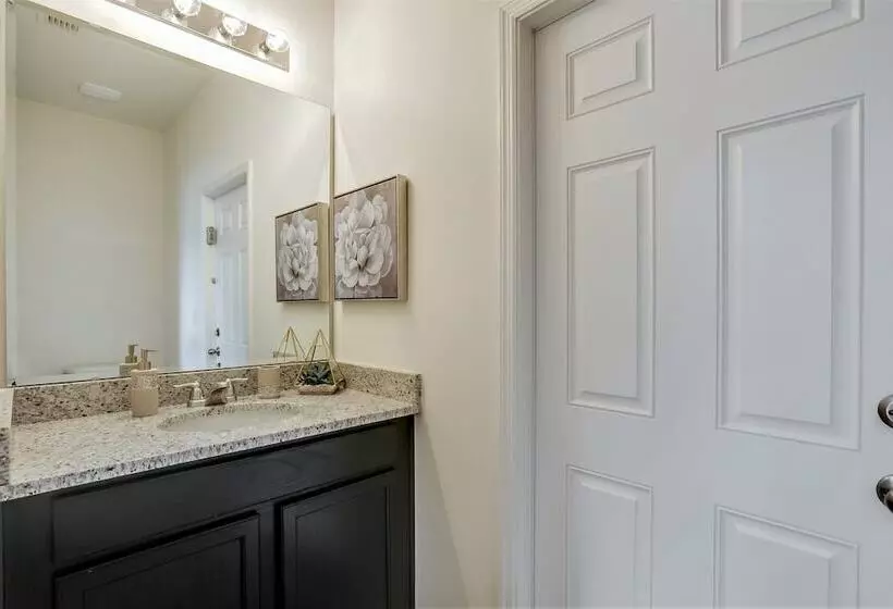 6bed 4ba Villa Game Room Pool Spa