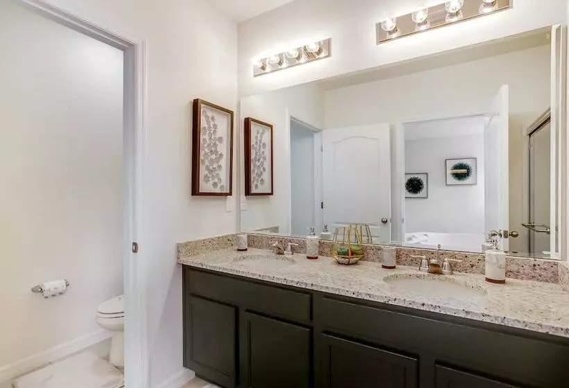 6bed 4ba Villa Game Room Pool Spa