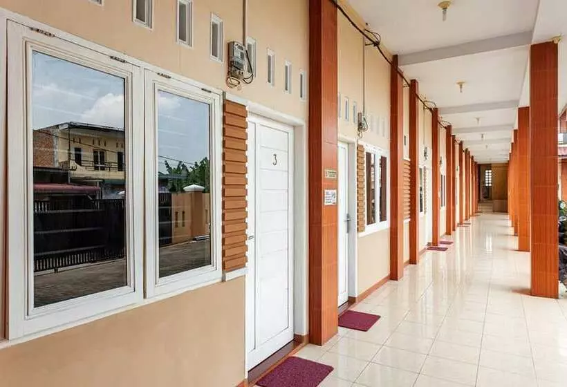 Majatalo Reddoorz Syariah @ Jalan Letda Sujono Tembung