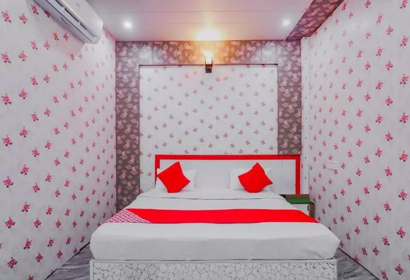 Hotelli Oyo 78775 Yamnotri Dham