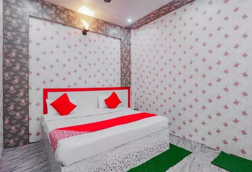Hotelli Oyo 78775 Yamnotri Dham