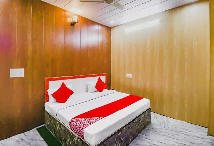 Hotelli Oyo 78775 Yamnotri Dham
