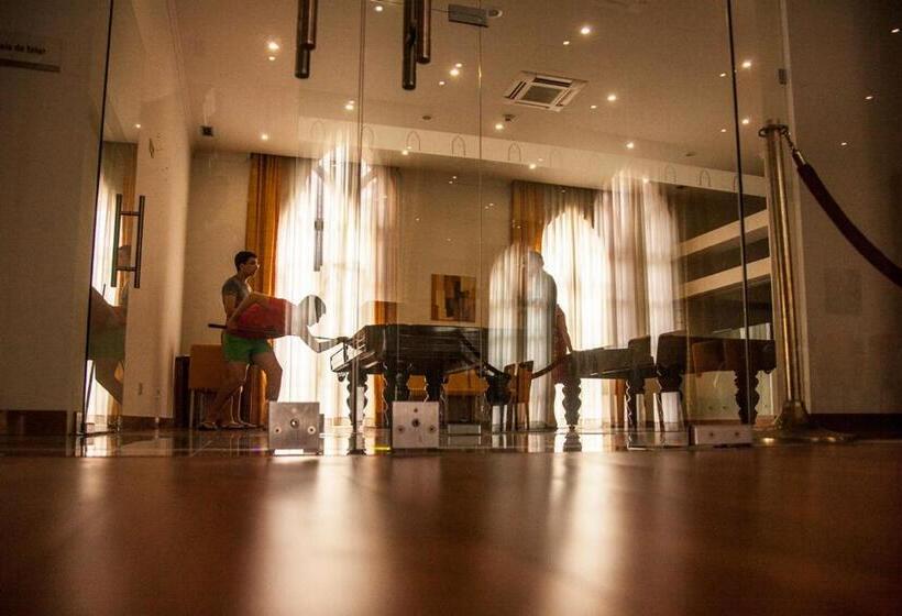 Apartamentos Geres Ribeiro