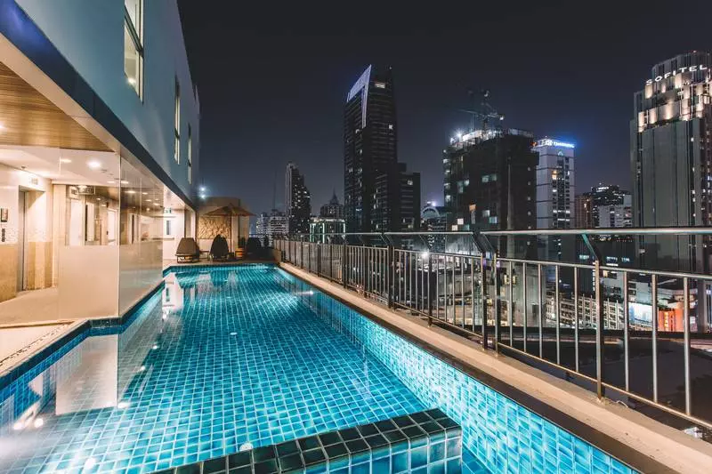 هتل Adelphi Suites Bangkok