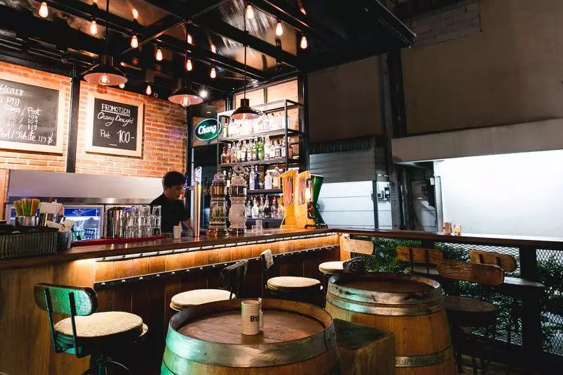 هتل Adelphi Suites Bangkok