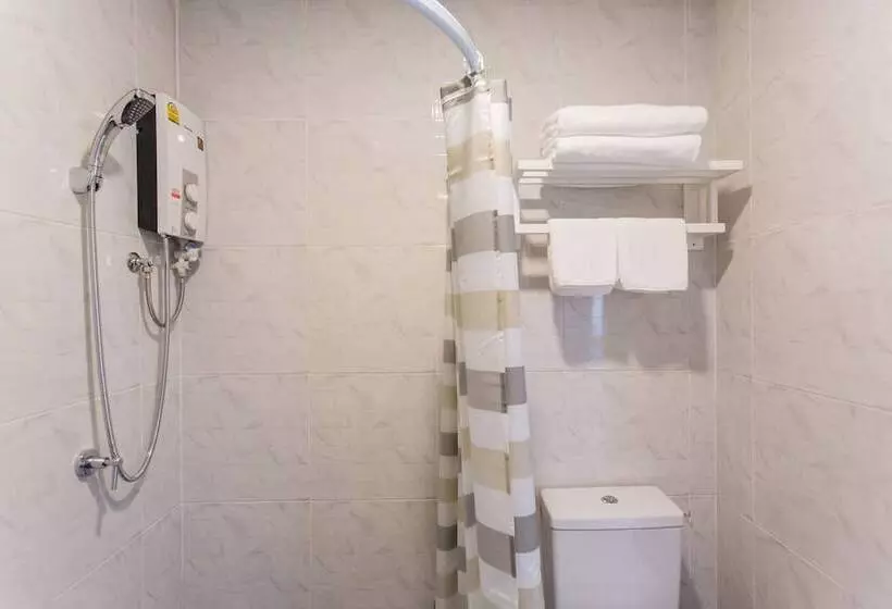 酒店 At The Train Chiangmai