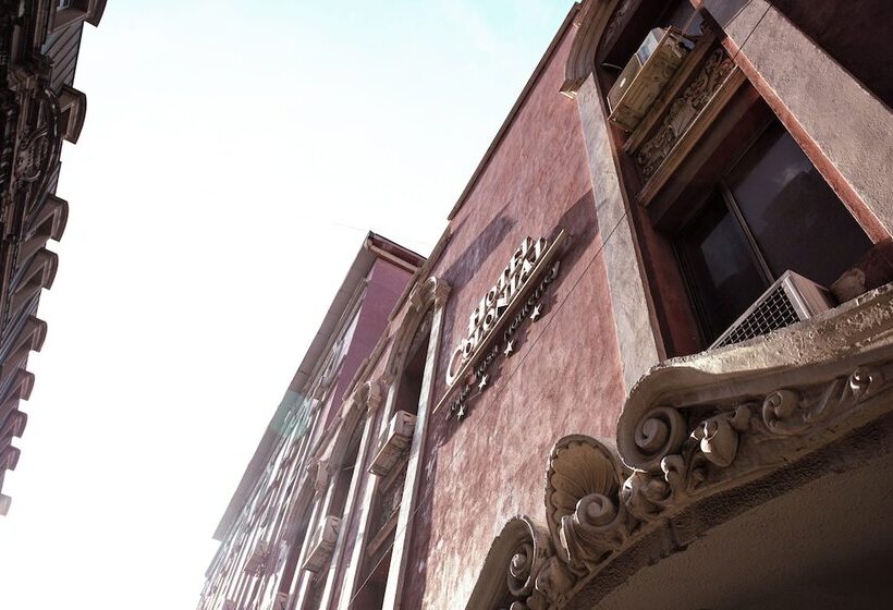 בית מלון כפרי Colonial