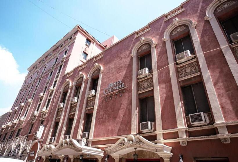 בית מלון כפרי Colonial