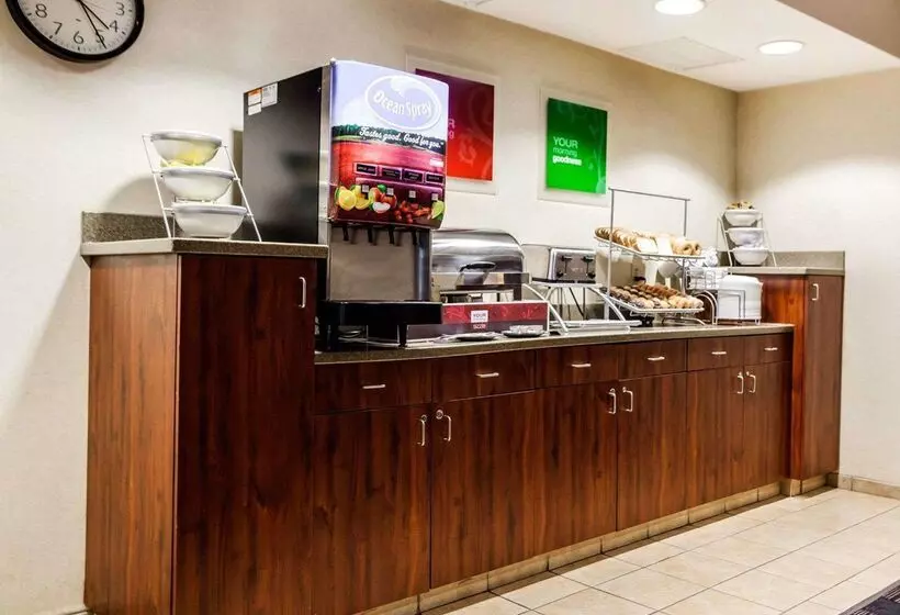 호텔 Comfort Suites Independence  Kansas City