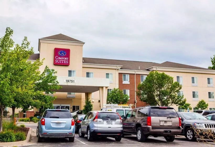 호텔 Comfort Suites Independence  Kansas City