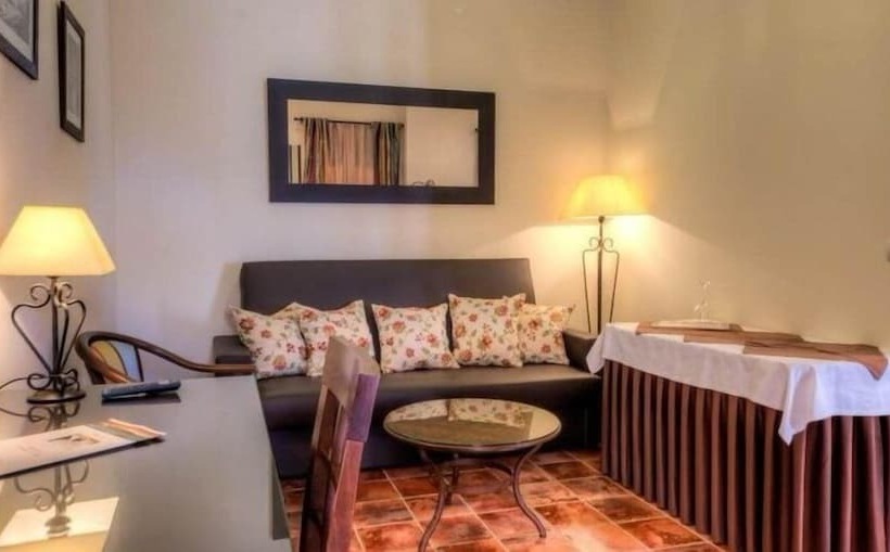 Отель Cortijo Los Naranjos De San Juan