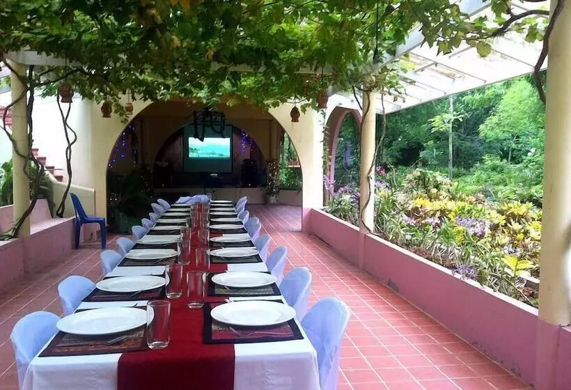 호텔 Ekman Garden Resort