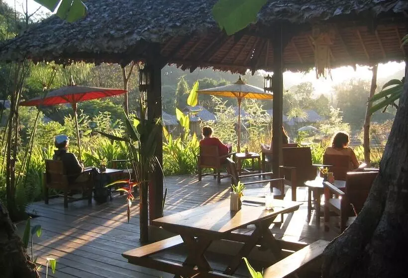 호텔 Fern Resort Mae Hong Son