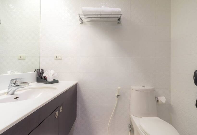 ホテル Furamaxclusive Asoke Bangkok