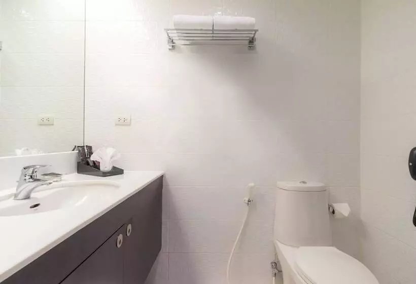 Hotelli Furamaxclusive Asoke  Bangkok