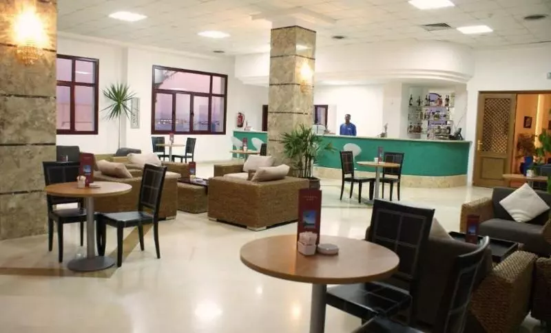 هتل Gorgonia Beach Resort