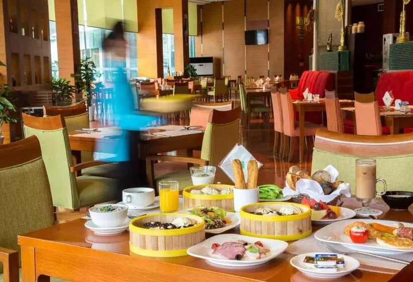 ホテル Holiday Inn Chengdu Century City Easttower