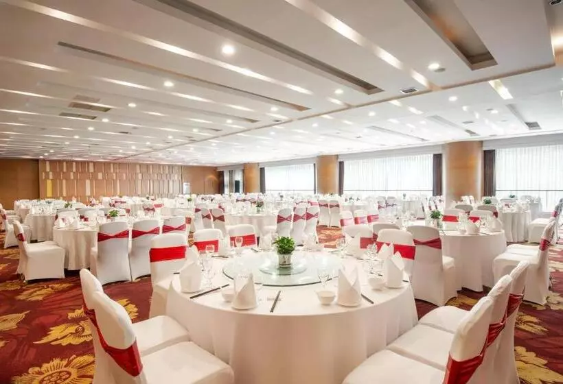 ホテル Holiday Inn Chengdu Century City Easttower