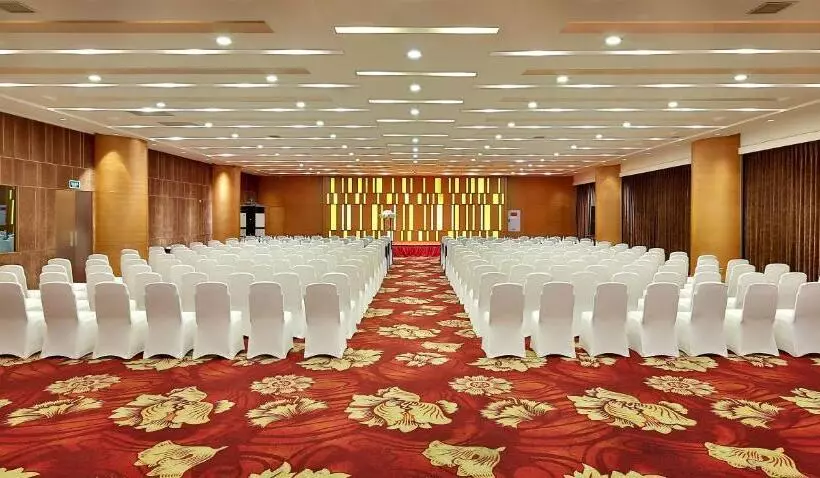 ホテル Holiday Inn Chengdu Century City Easttower