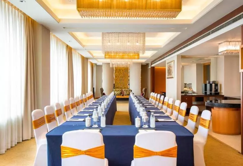 ホテル Holiday Inn Chengdu Century City Easttower