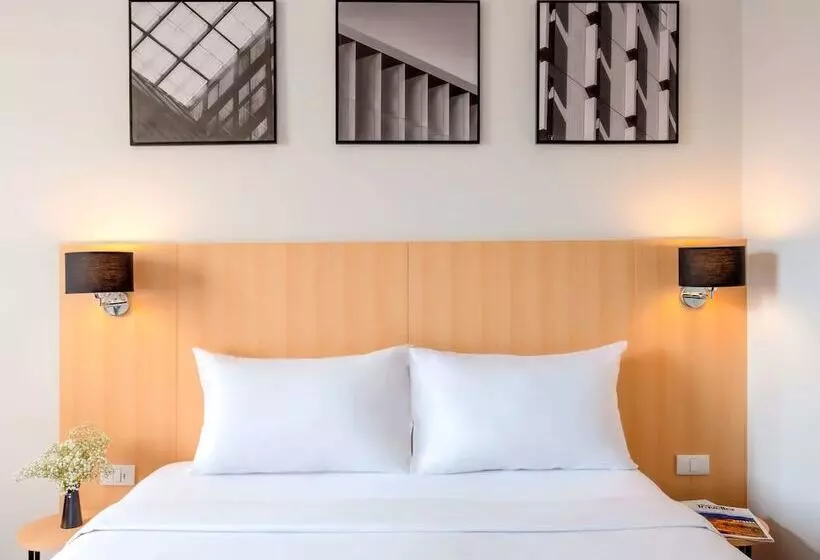 Hotel Ibis Bangkok Sathorn