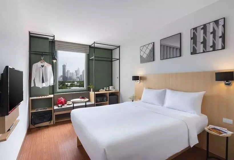 Hotel Ibis Bangkok Sathorn