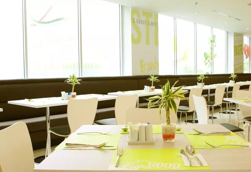 Hotel Ibis Bangkok Sathorn