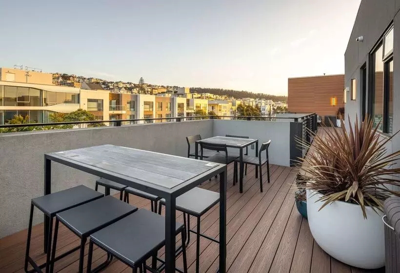 Infinity Hotel San Francisco, Tapestry Collection By Hilton