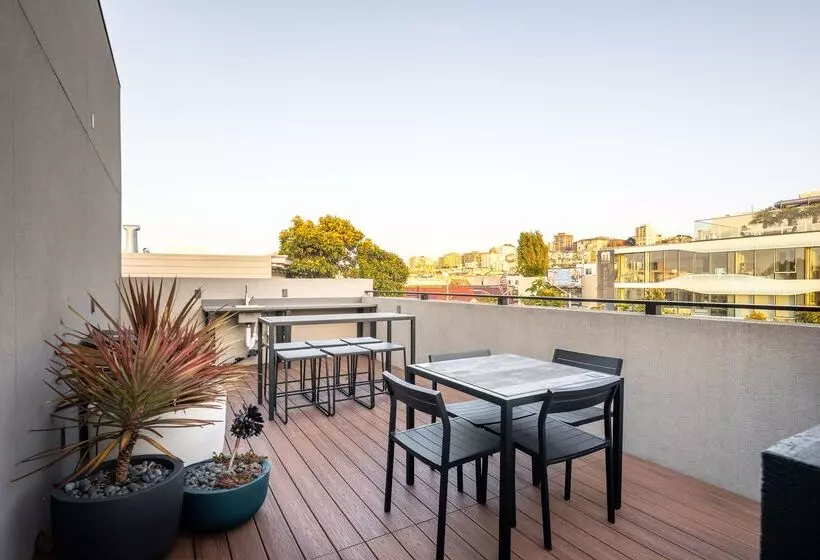 Infinity Hotel San Francisco, Tapestry Collection By Hilton