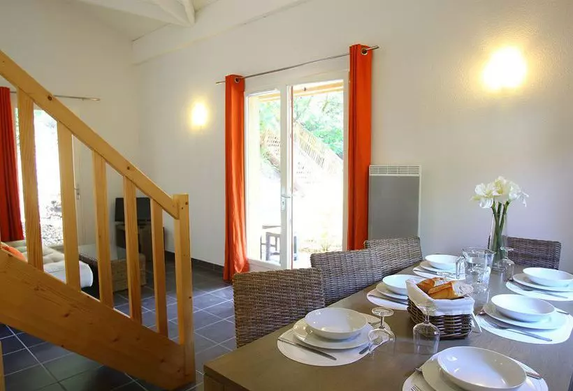 Отель Mimozas Resort Cannes