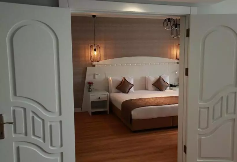 Hotel Nova Plaza Orion