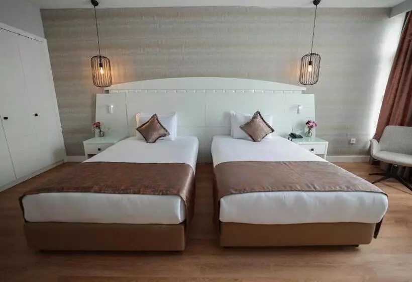 Hotel Nova Plaza Orion