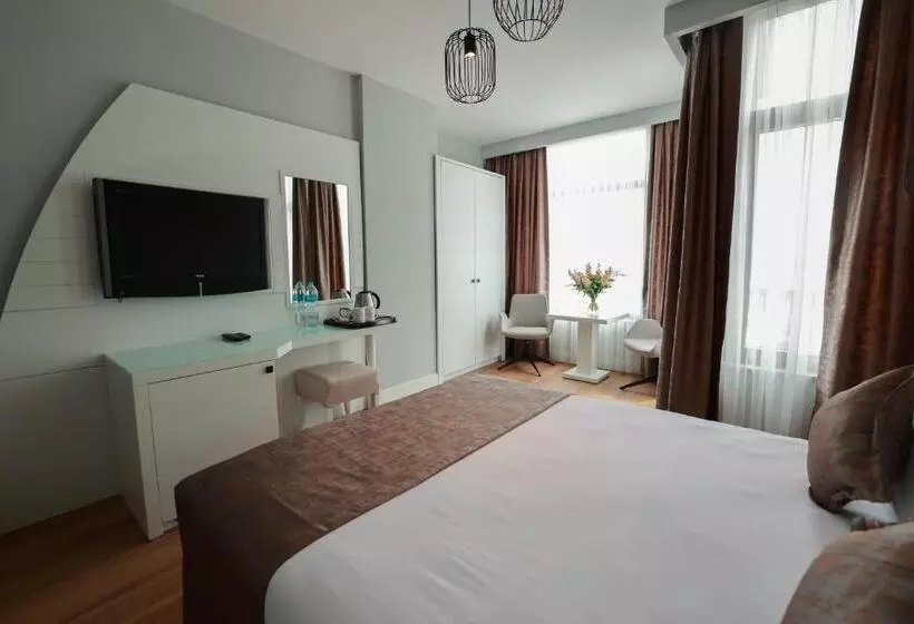 Hotel Nova Plaza Orion