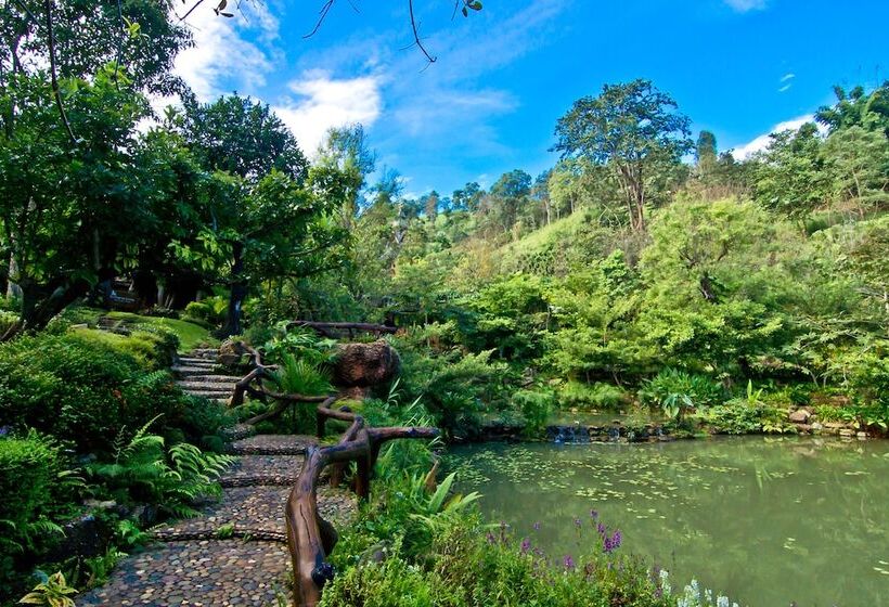 בית מלון כפרי Panviman Chiang Mai Spa Resort