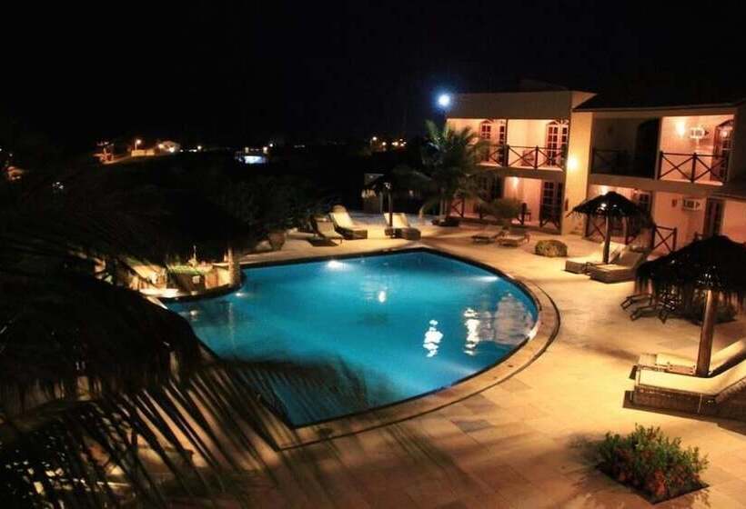 فندق Pousada Aruana