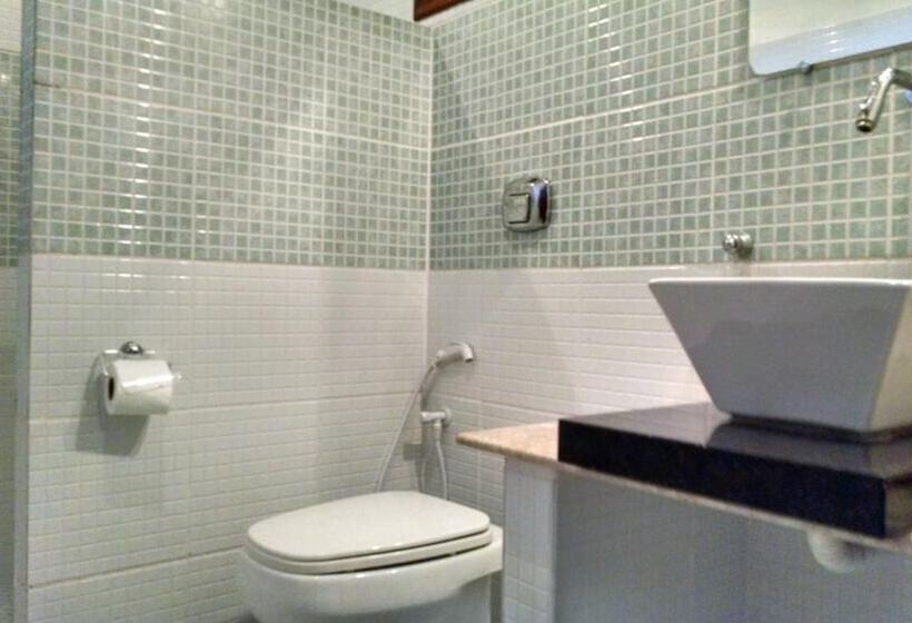 فندق Pousada Aruana