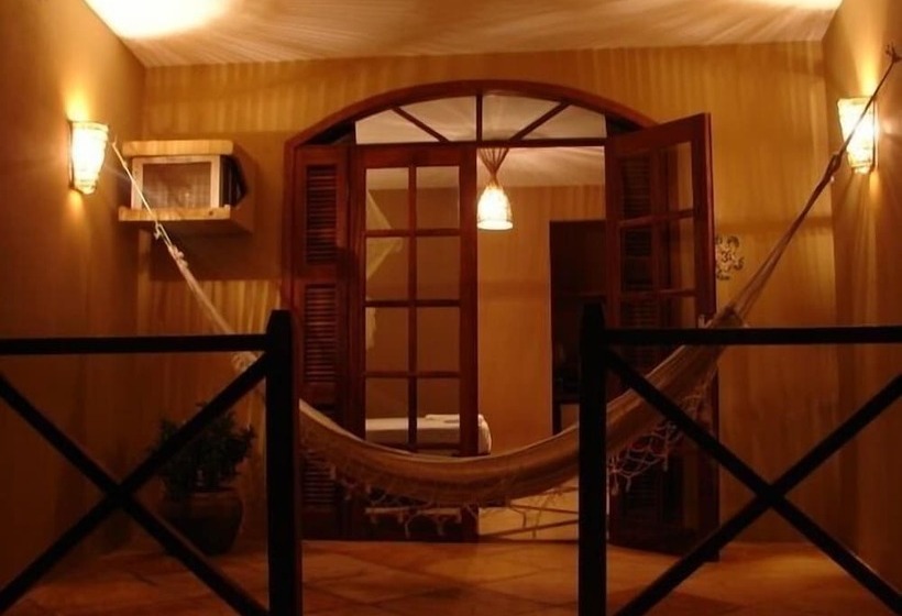 فندق Pousada Aruana