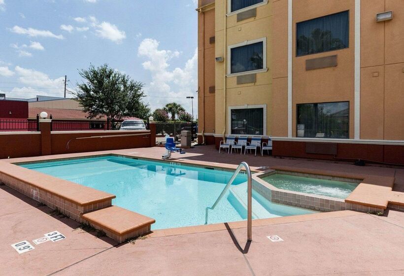 فندق Quality Suites Houston Nw Cyfair