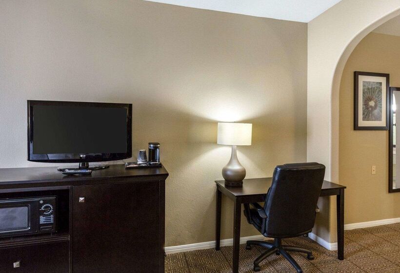 فندق Quality Suites Houston Nw Cyfair