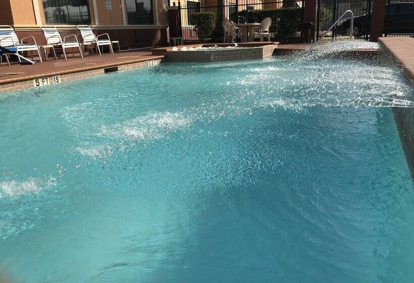 فندق Quality Suites Houston Nw Cyfair