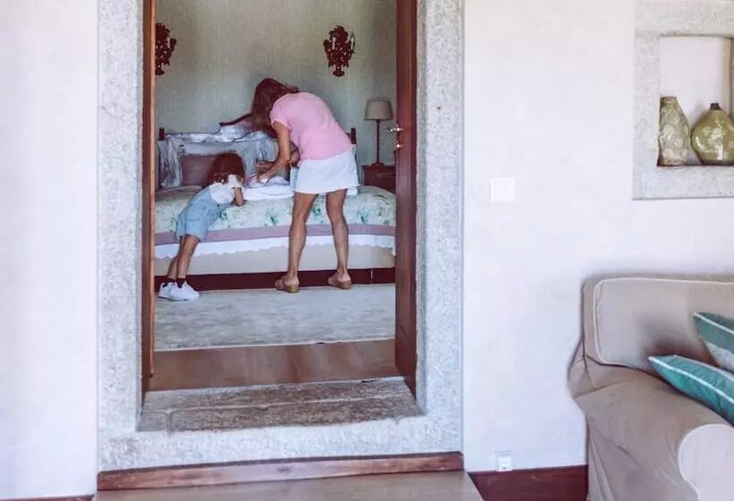 Отель Quinta Do Monteverde