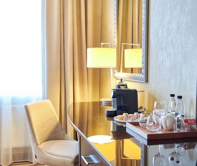 Отель River Palace