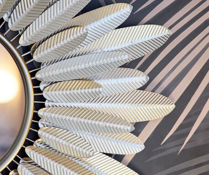 Отель River Palace