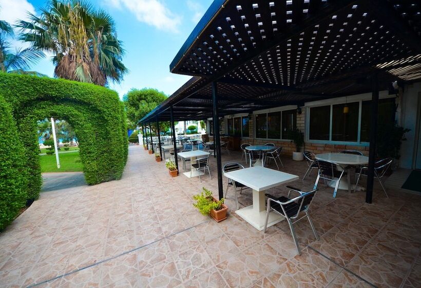 Sandy Beach Hotel & Resort