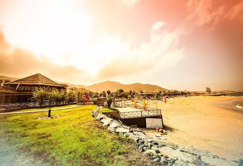 Sandy Beach Hotel & Resort