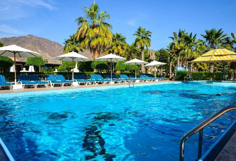 Sandy Beach Hotel & Resort