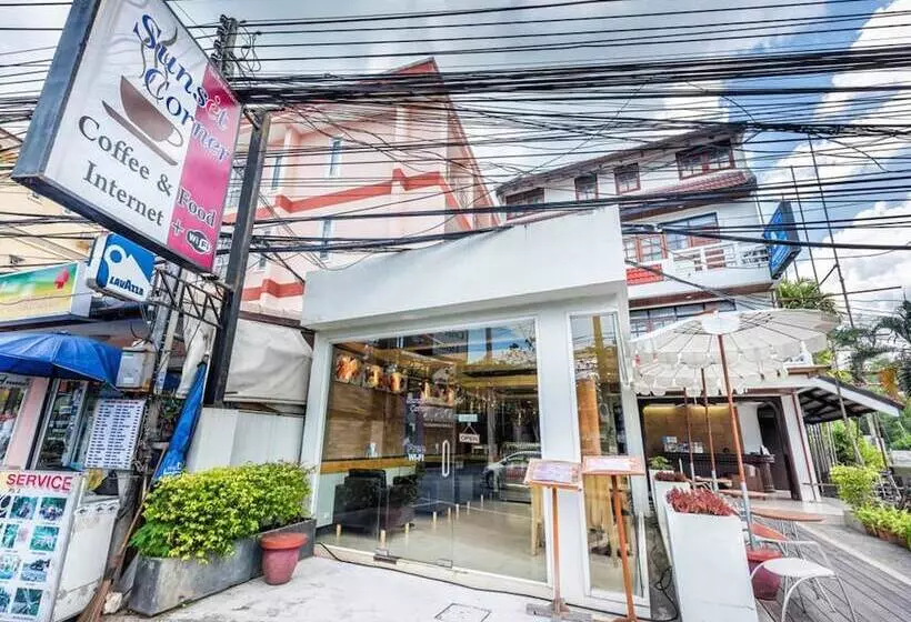 Отель Sunset Mansion