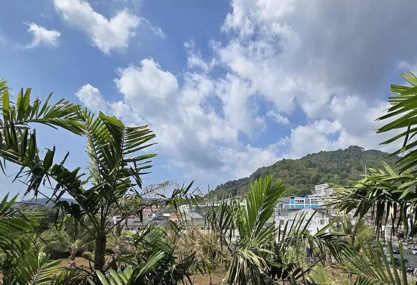 Отель Sunset Mansion