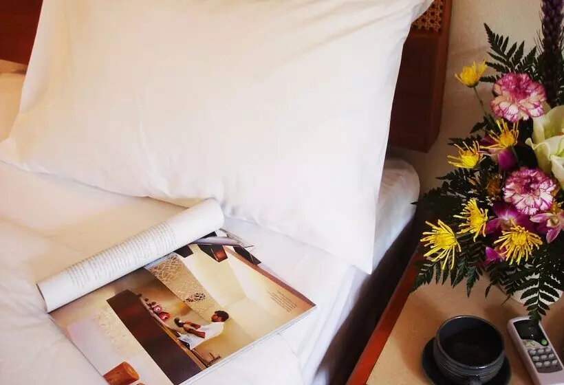 Отель Sunset Mansion